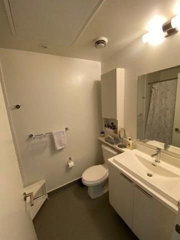 2 Sonic Way, unit 403 for rent - image #8