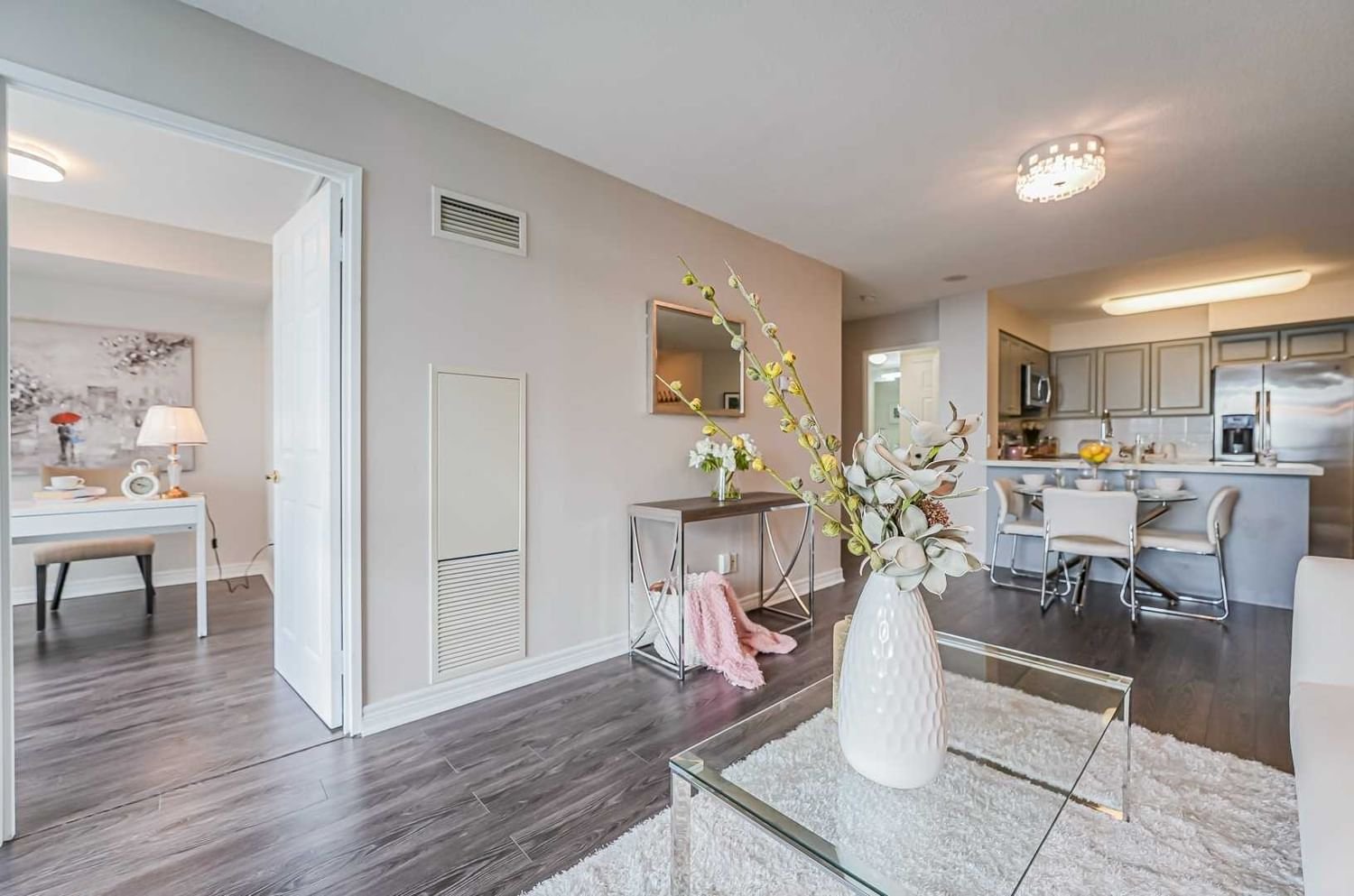 23 Hollywood Ave, unit 3011 for sale - image #9