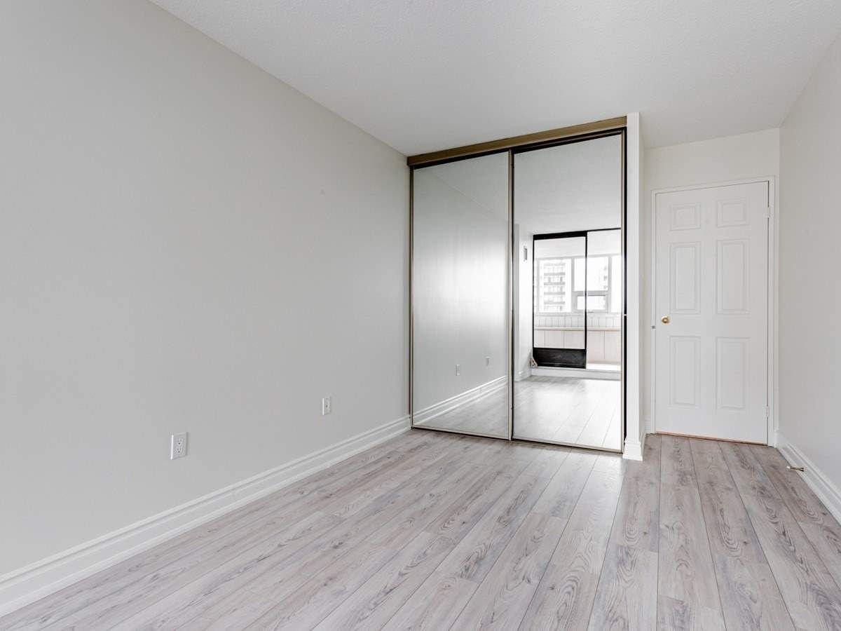 3303 Don Mills Rd, unit 1707 for sale - image #25