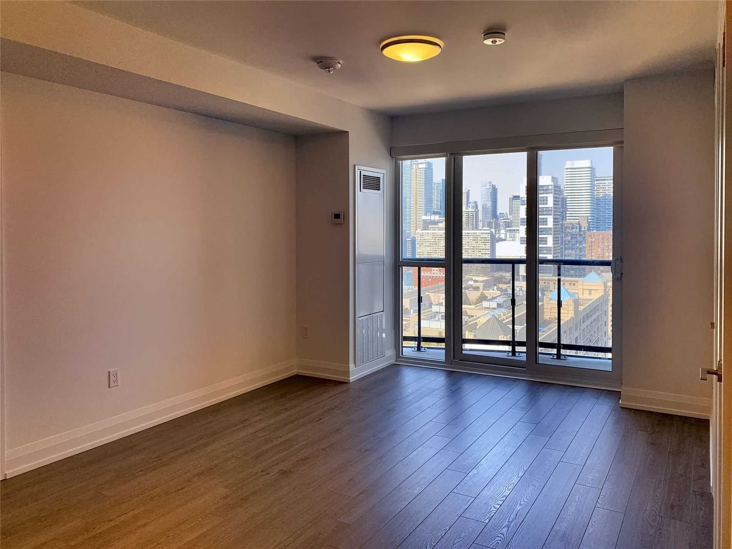 77 Mutual St, unit 2608 for rent - image #10