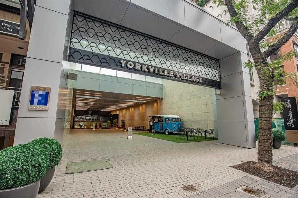 155 Yorkville Ave, unit 1006 for rent - image #2