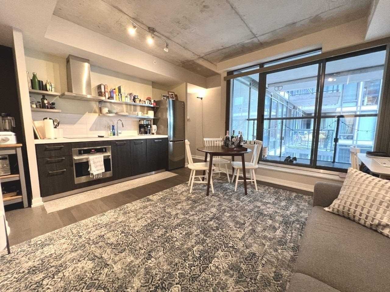 560 King St W, unit 602 for rent - image #4