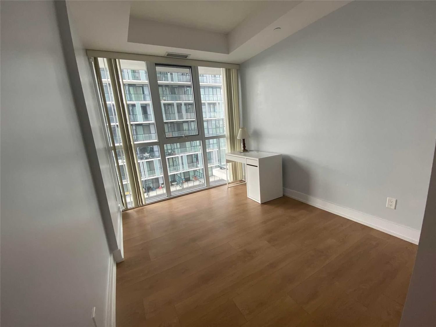 150 Fairview Mall Dr, unit 802 for rent - image #8