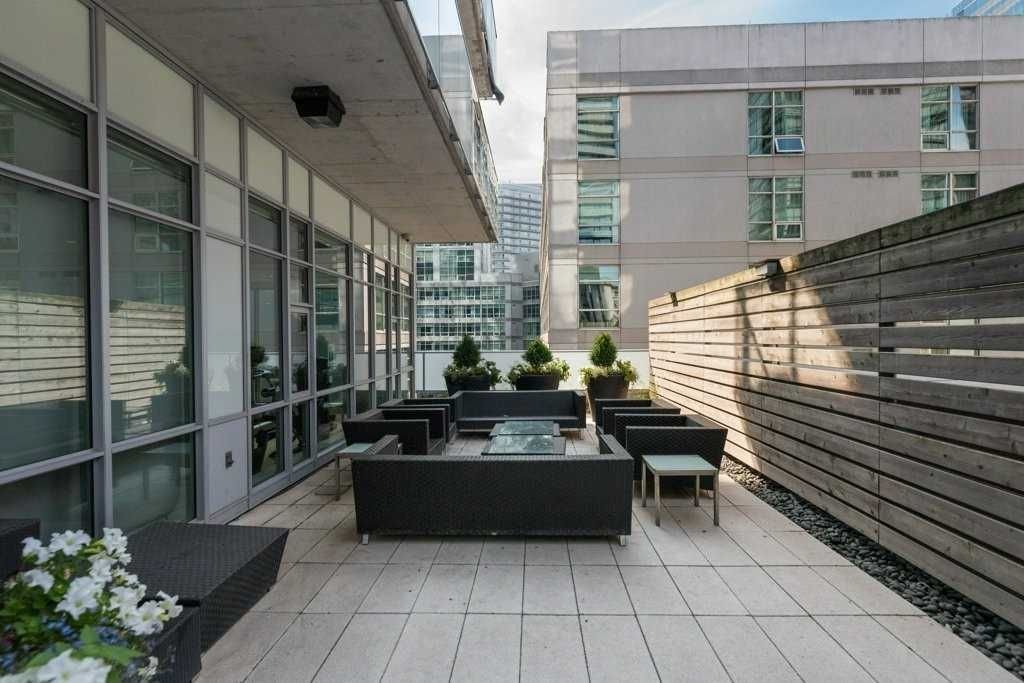 375 King St W, unit 2206 for rent - image #14