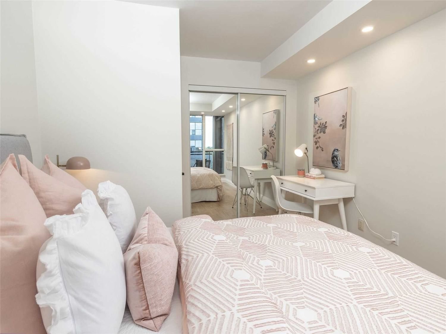 18 Hollywood Ave, unit 1101 for sale - image #20