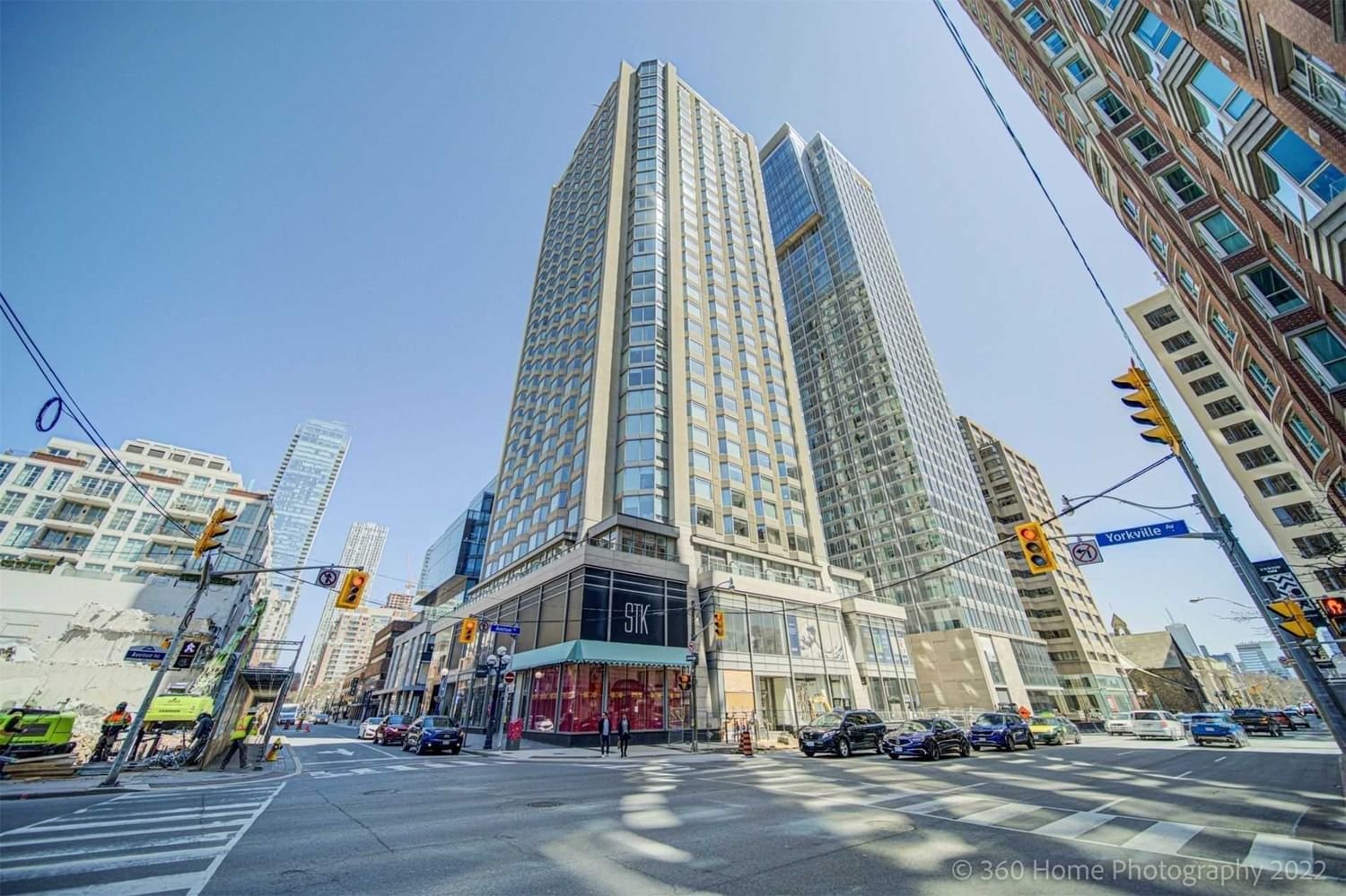 155 Yorkville Ave, unit 2901 for sale - image #2