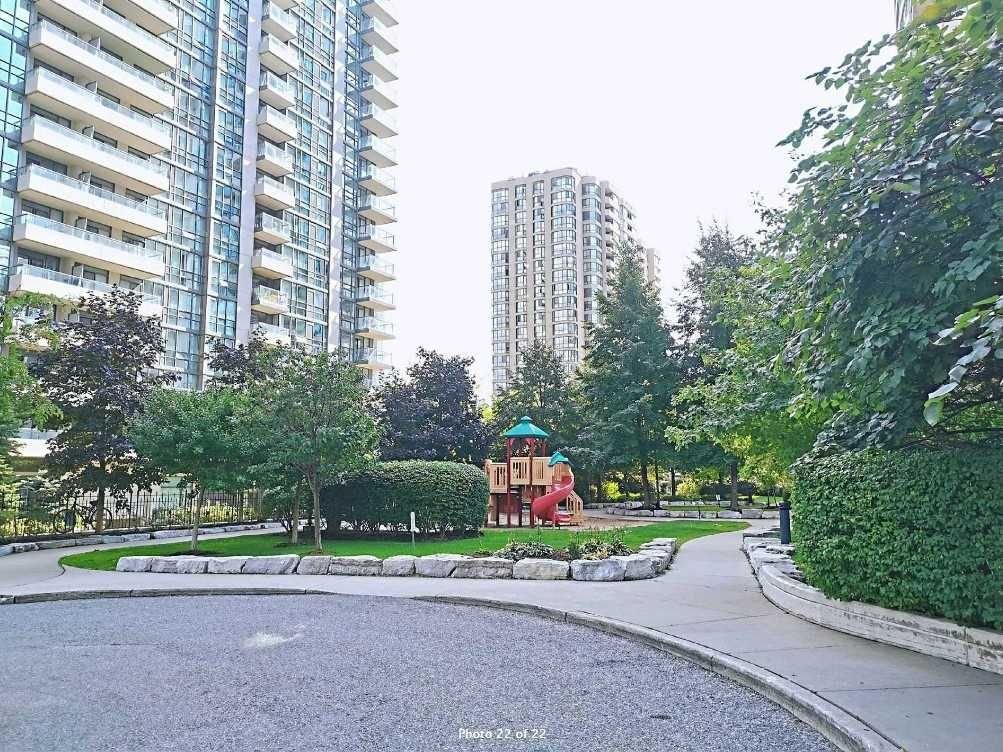 23 Hollywood Ave, unit 3307 for rent - image #22