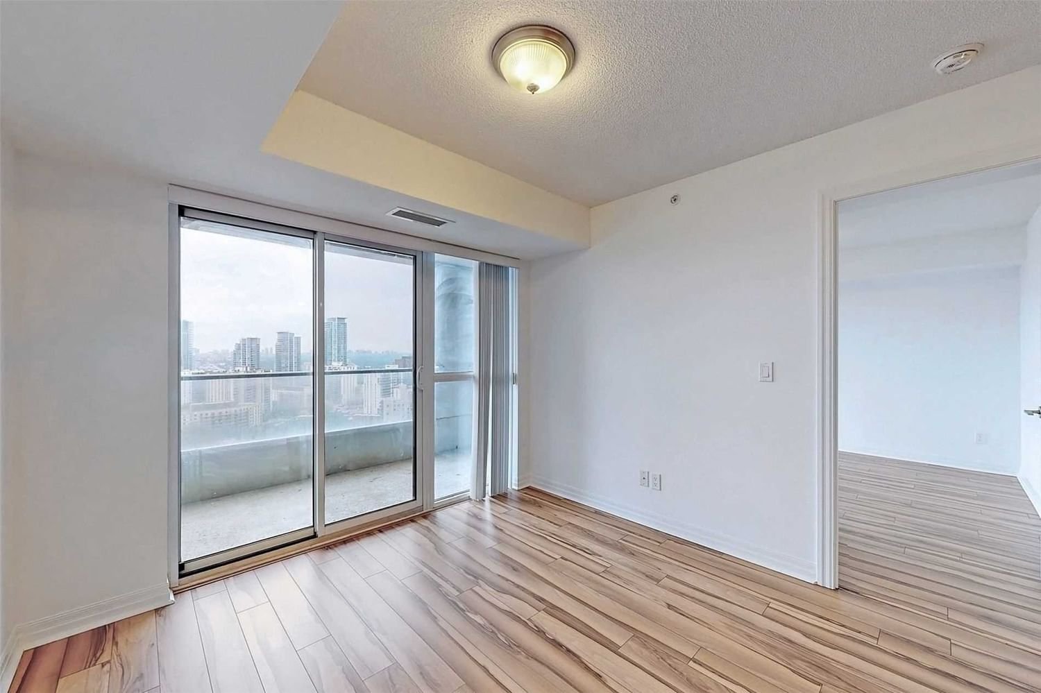 275 Yorkland Rd, unit 2412 for rent - image #12