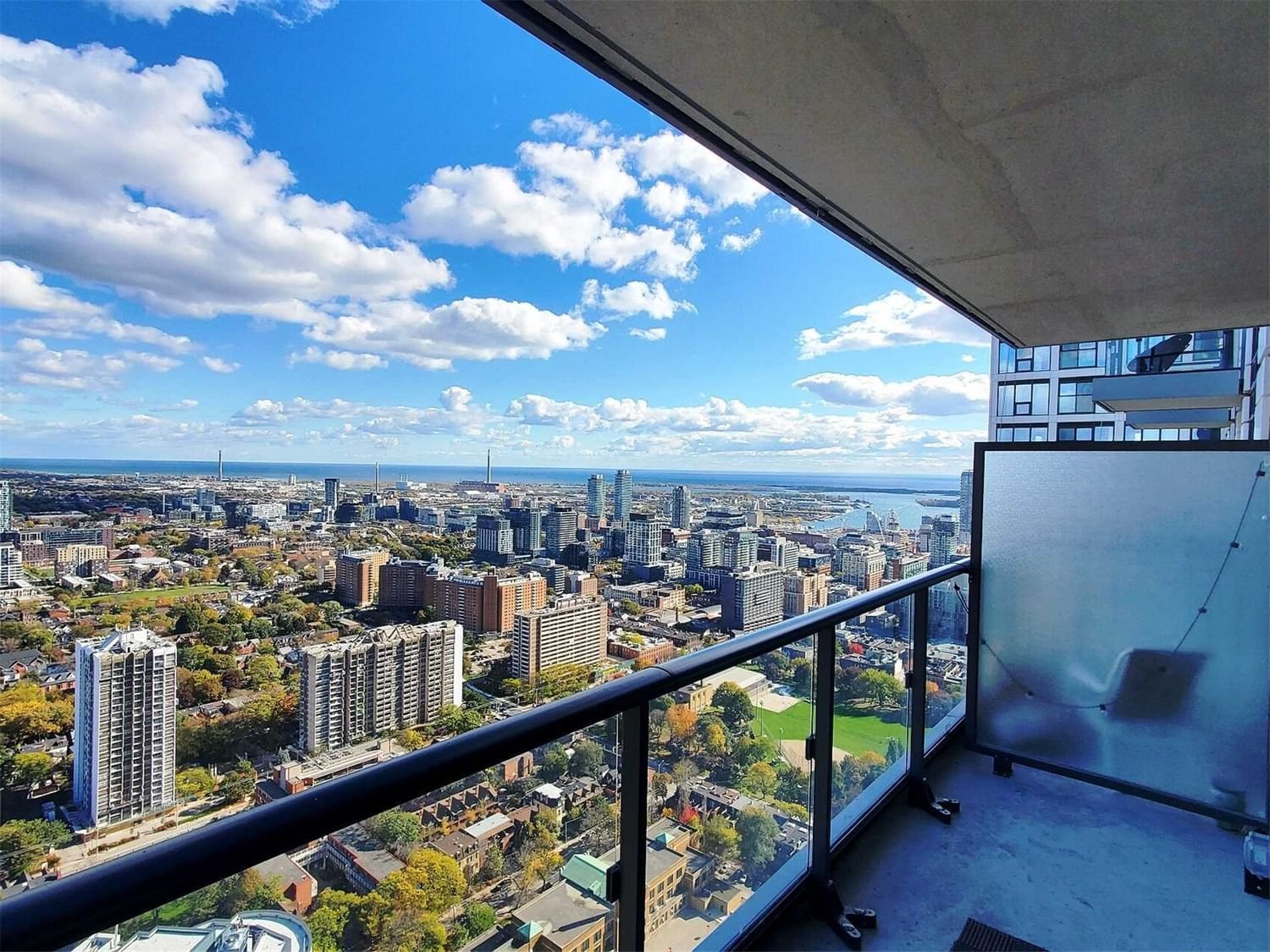 251 Jarvis St, unit 4714 for rent - image #10