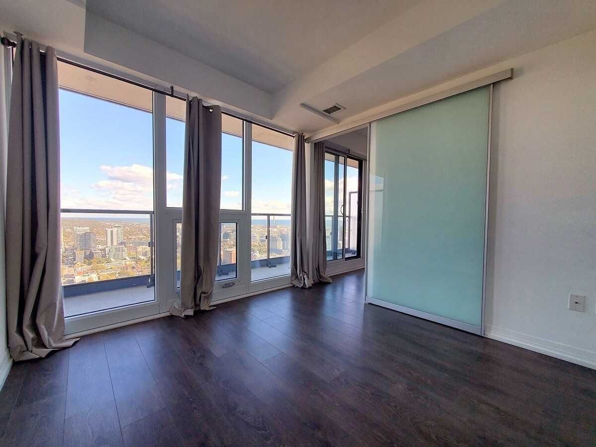 251 Jarvis St, unit 4714 for rent - image #8