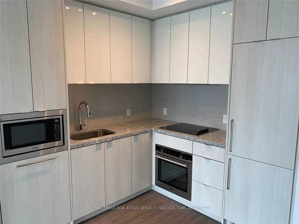 125 Blue Jays Way, unit 4610 for rent - image #6