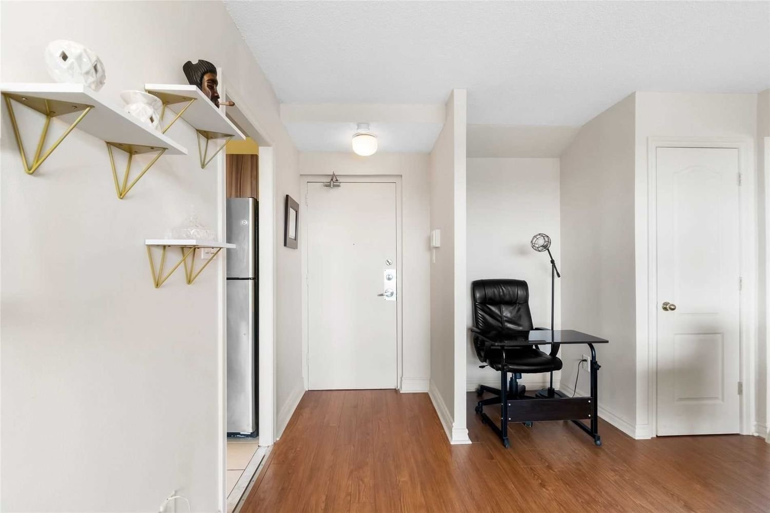 715 Don Mills Rd, unit 1905 for sale - image #4