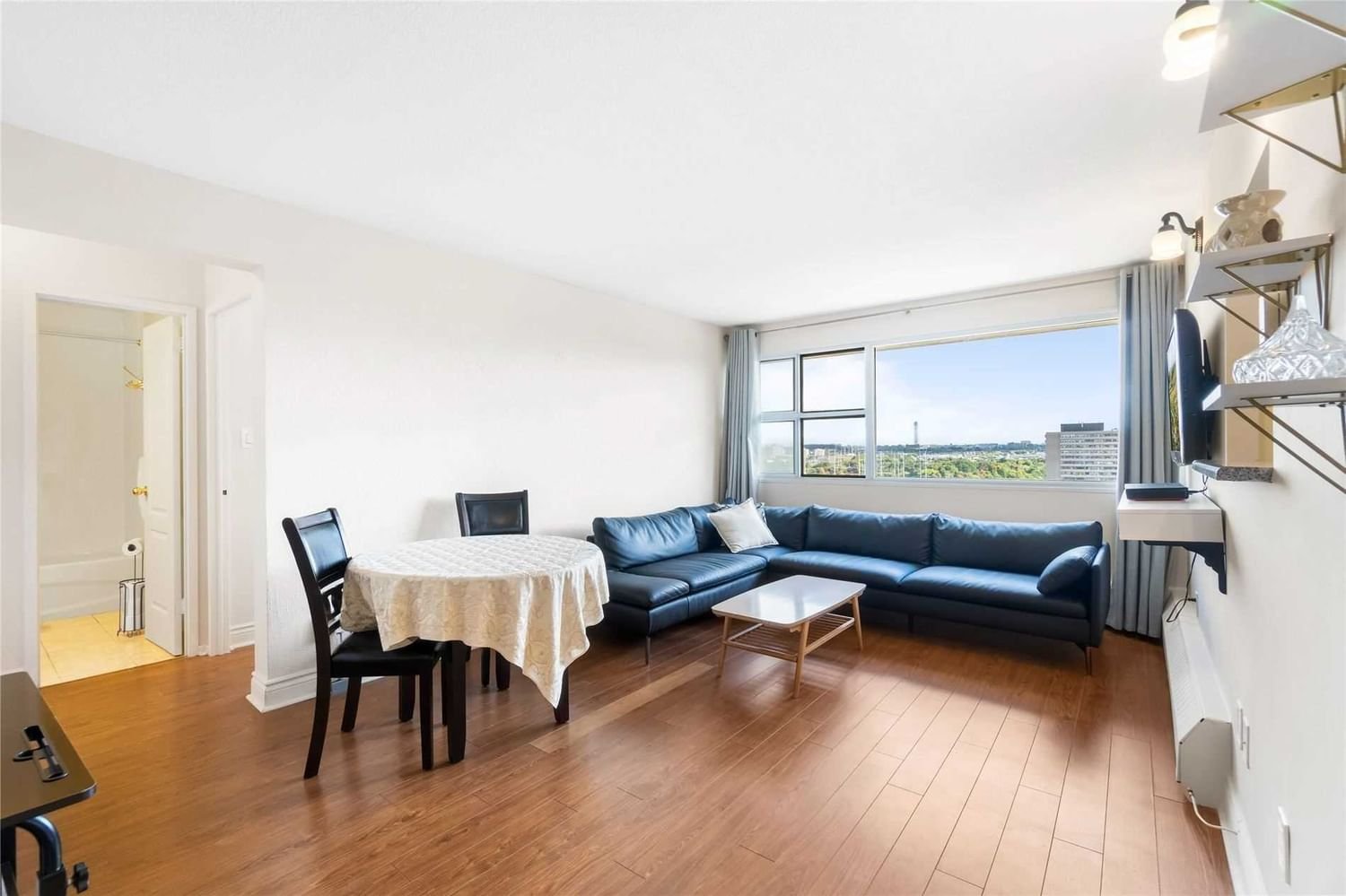 715 Don Mills Rd, unit 1905 for sale - image #5
