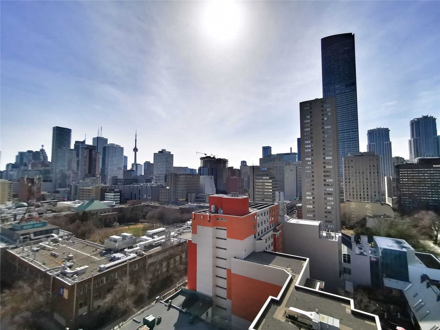 89 Mcgill St, unit 1311 for rent - image #2
