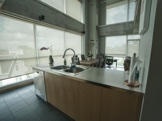 954 King St W, unit 516 for rent - image #19
