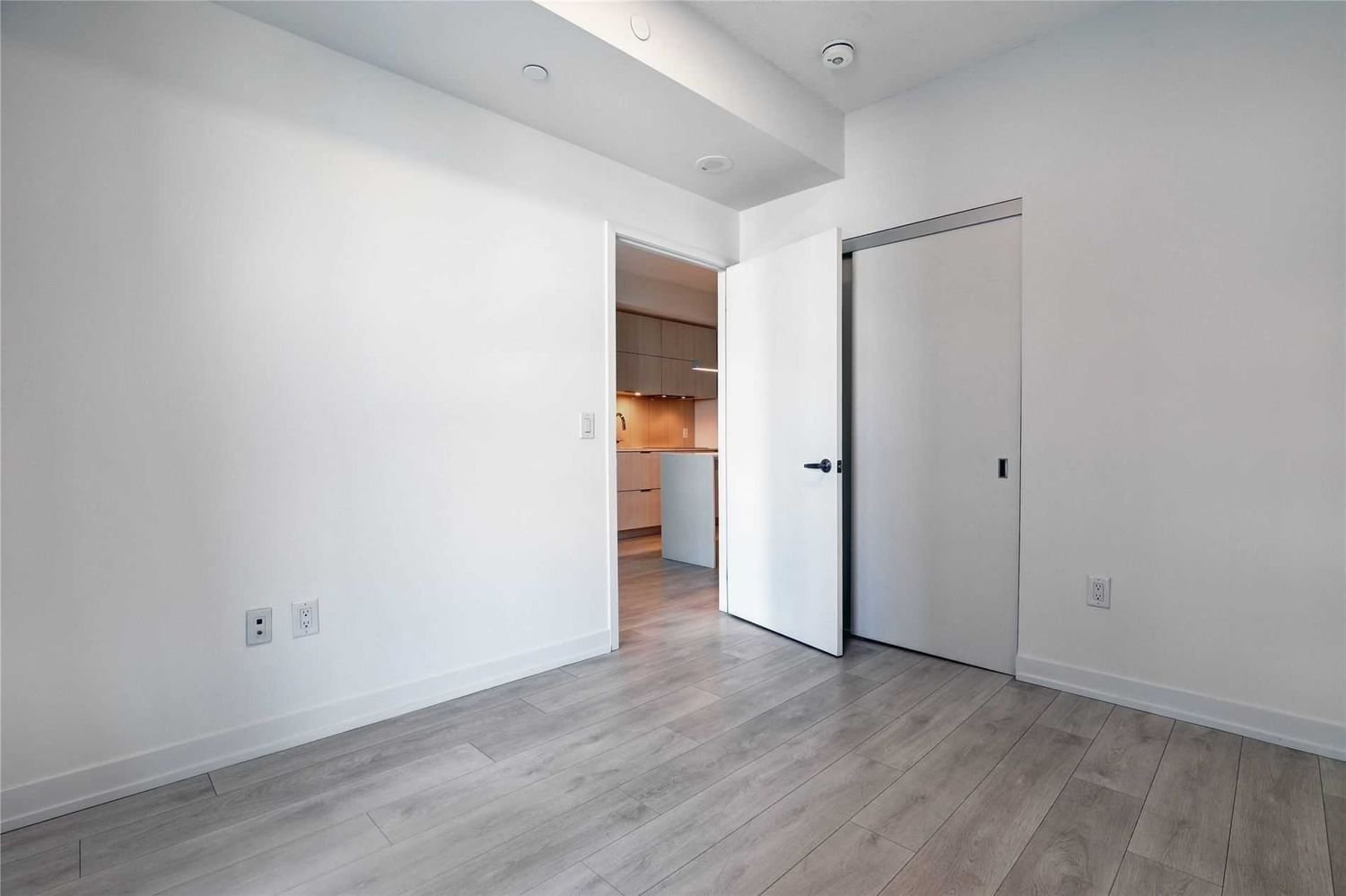 15 Lower Jarvis St, unit 816 for rent - image #15