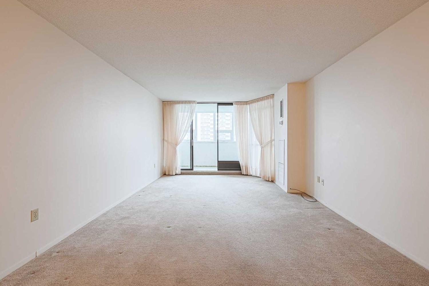 3303 Don Mills Rd, unit 1502 for rent - image #12