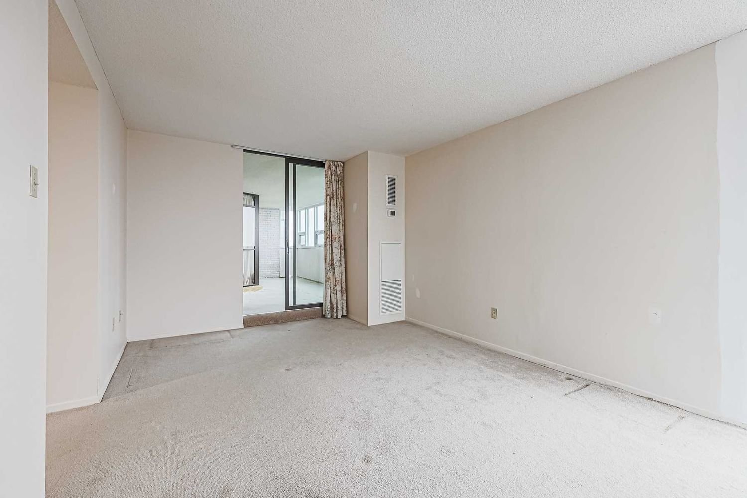 3303 Don Mills Rd, unit 1502 for rent - image #23