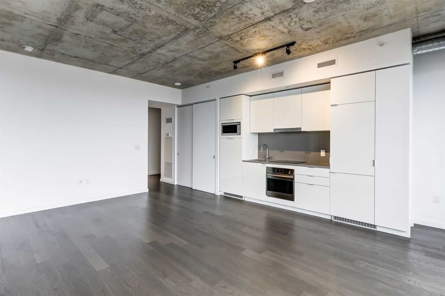 170 Bayview Ave, unit 2208 for rent - image #6