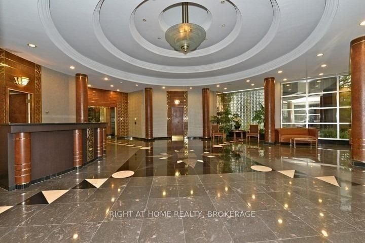 18 Hollywood Ave, unit 1505 for rent - image #2