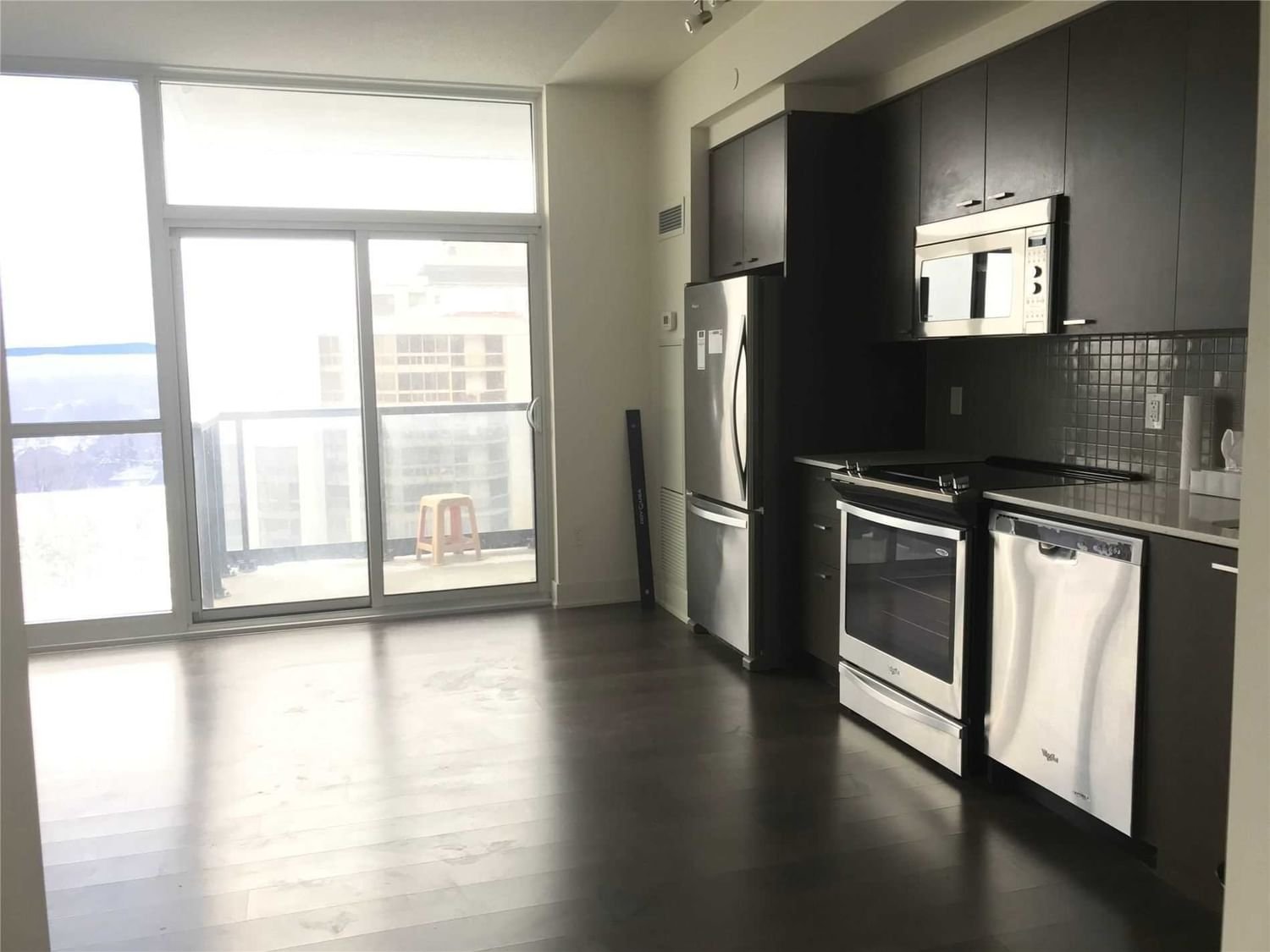 88 Sheppard Ave E, unit 1410 for rent - image #5