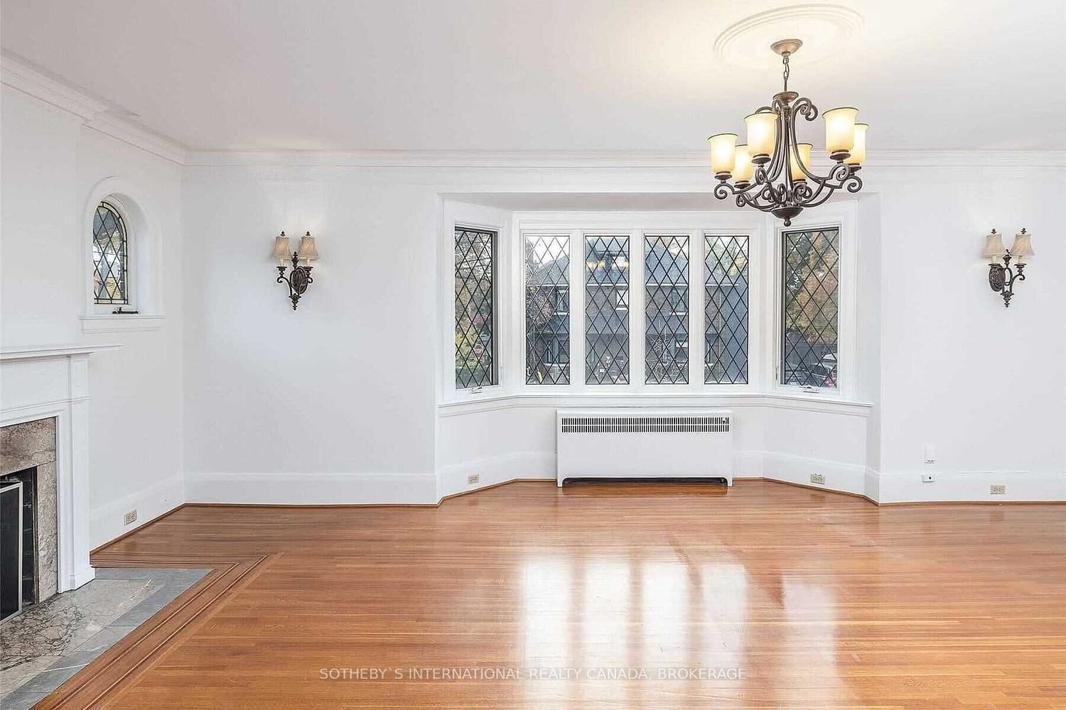 130 Highbourne Rd, unit main-floor for rent in Yonge and Eglinton - image #5