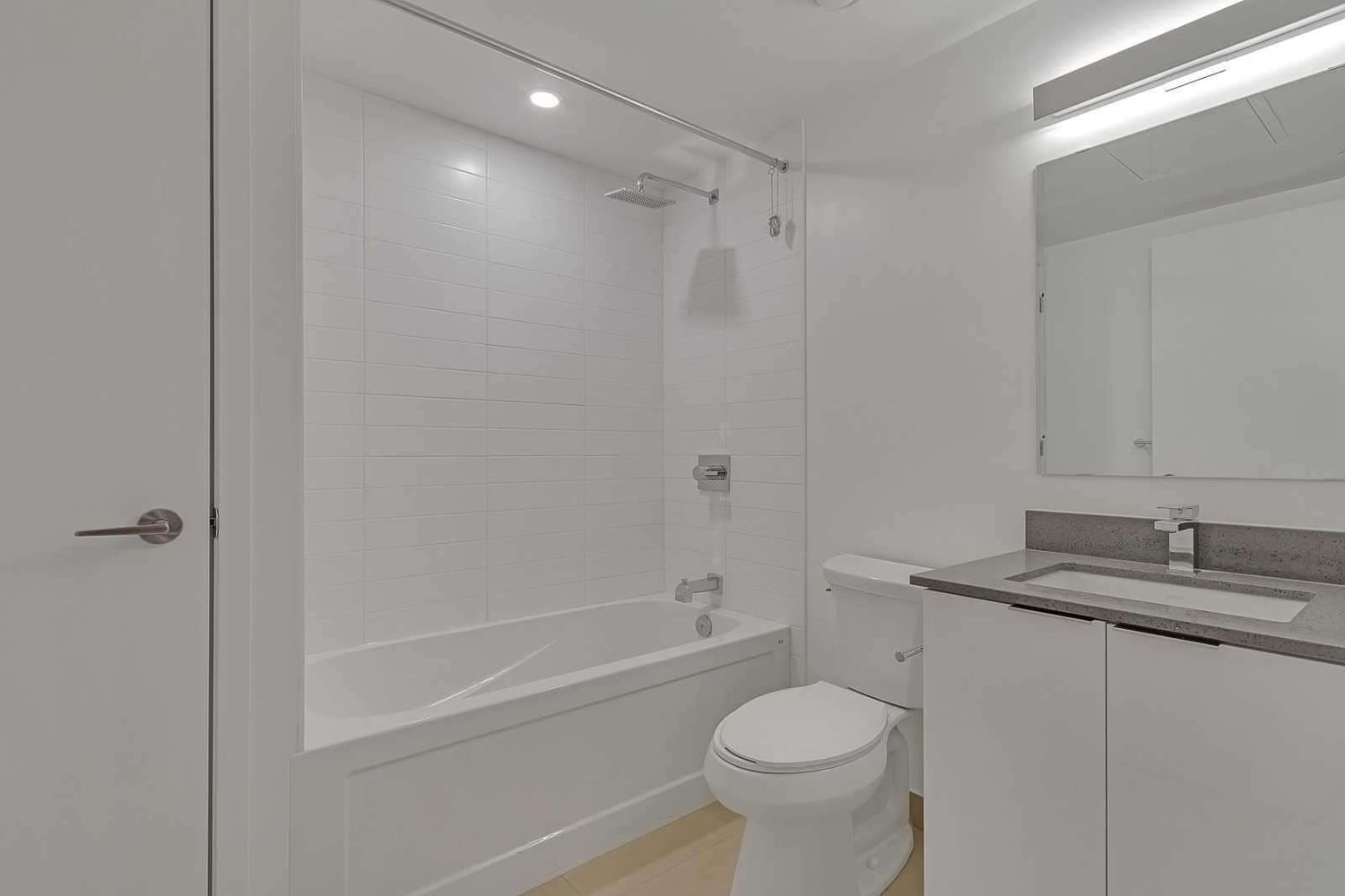 501 Yonge St, unit 4801 for rent in The Village - image #4