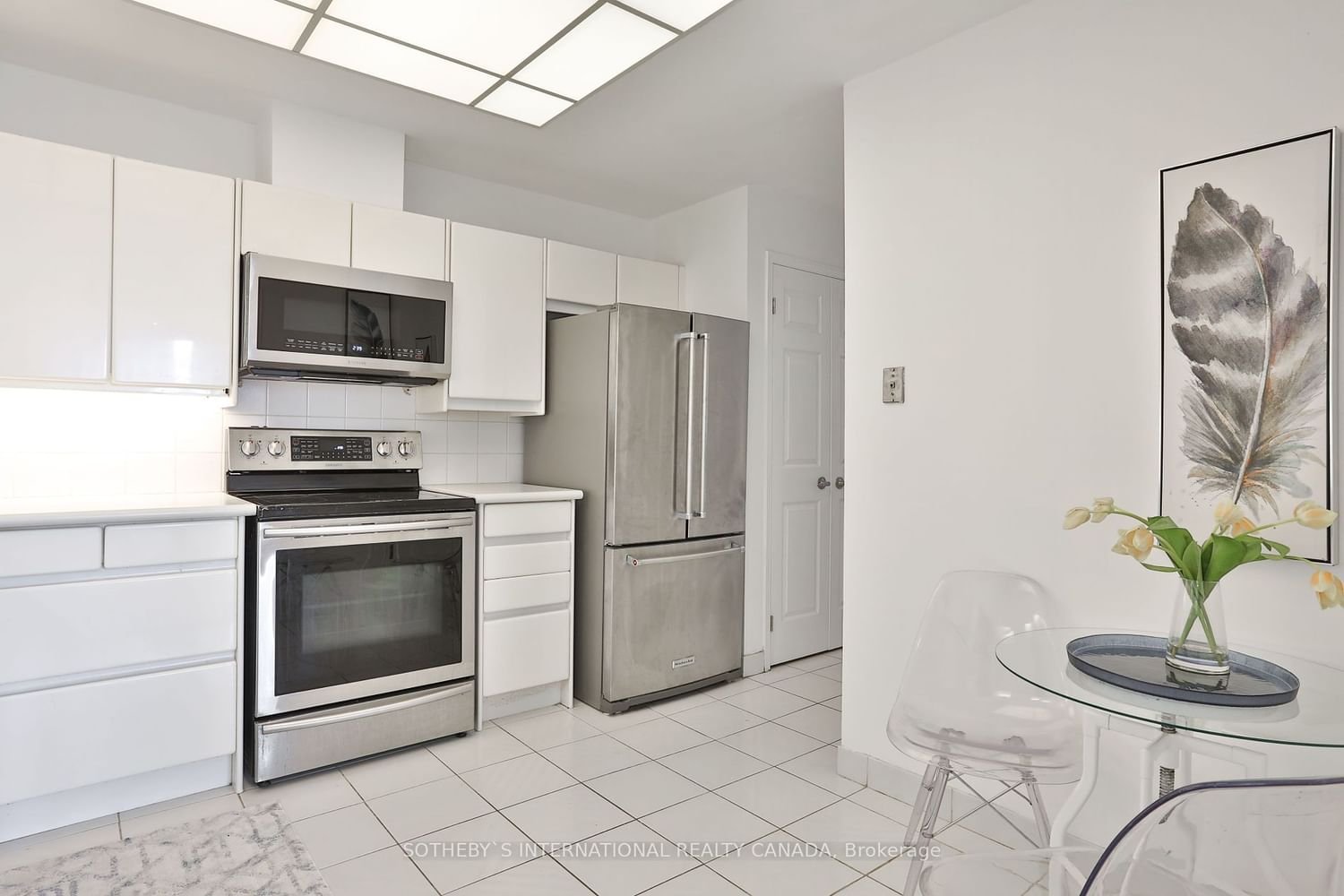 7 Broadway Ave, unit 1003 for rent - image #15
