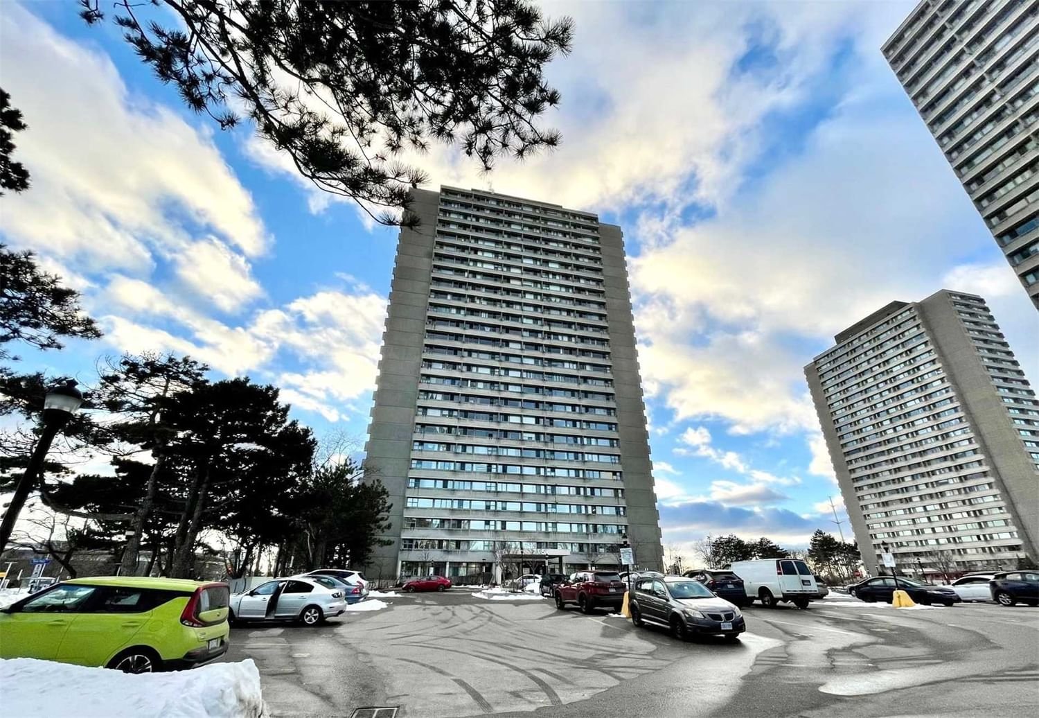 715 Don Mills Rd, unit 2505 for rent - image #1