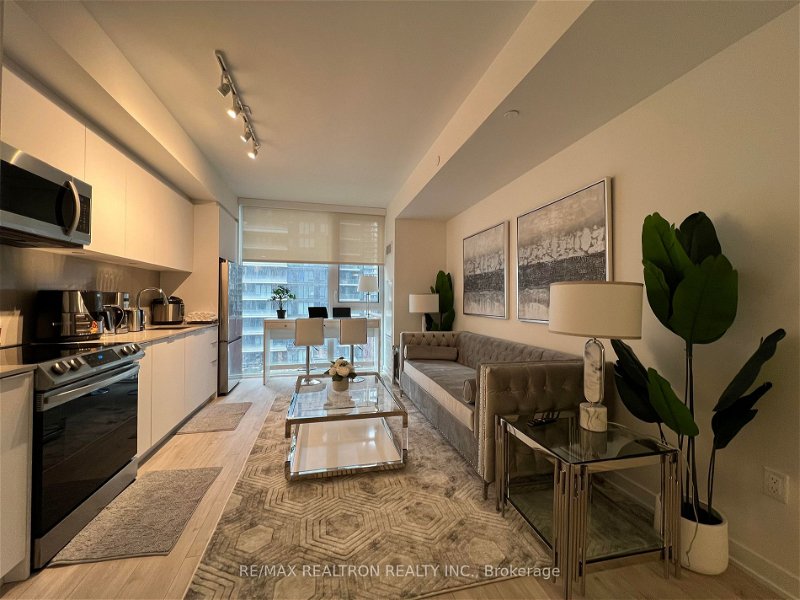 357 King St W, unit 1006 for rent - image #1