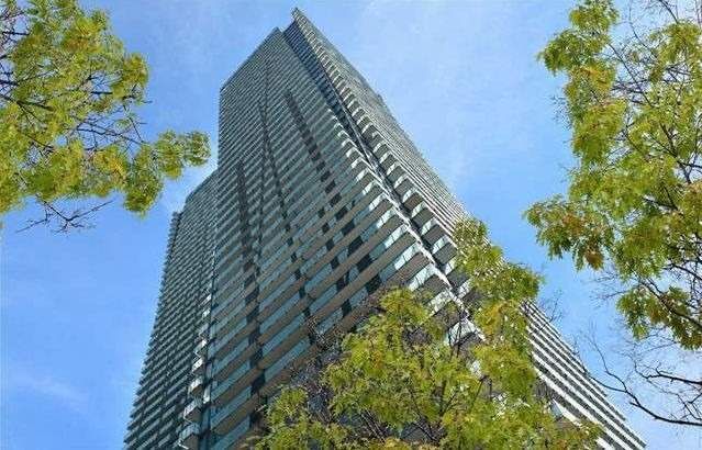 65 St Mary St, unit 1706 for rent