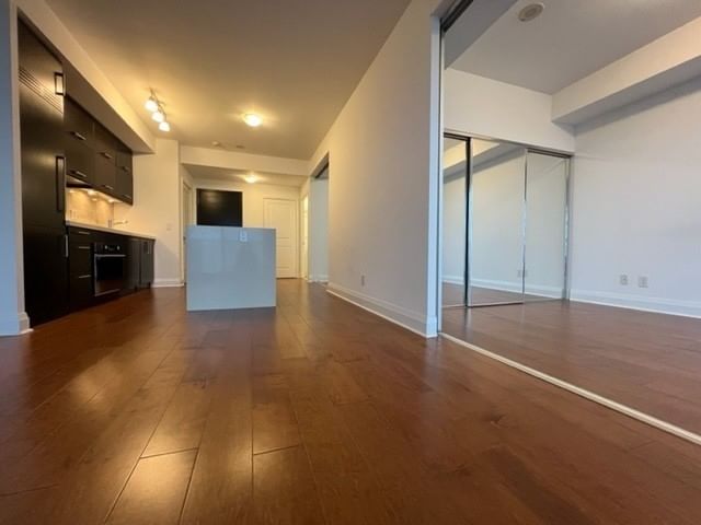 65 St Mary St, unit 1706 for rent