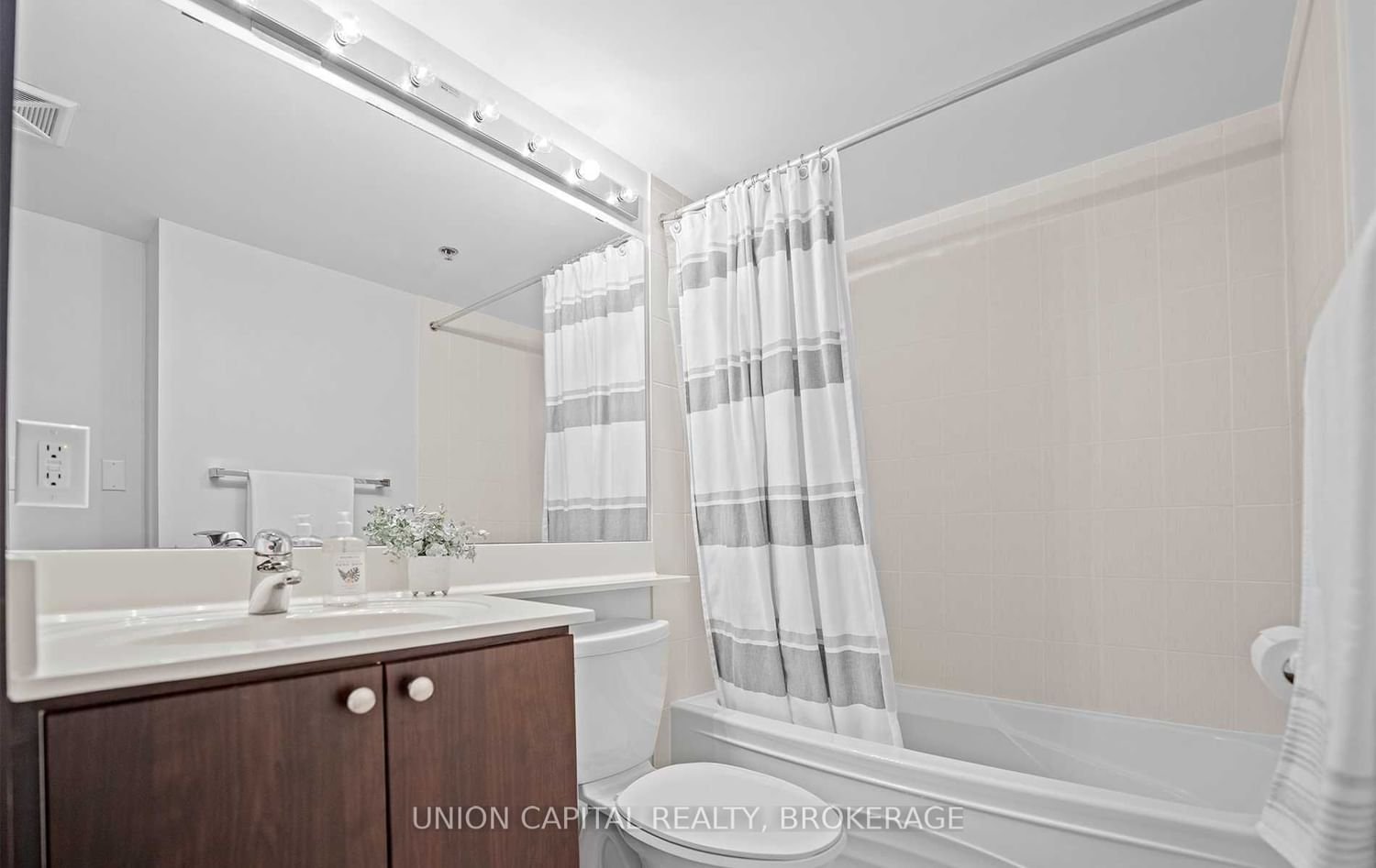 760 Sheppard Ave W, unit 203 for sale - image #23