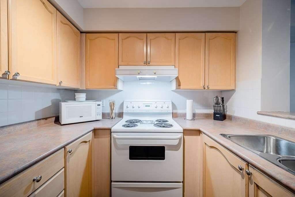 35 Finch Ave E, unit 606 for rent - image #14
