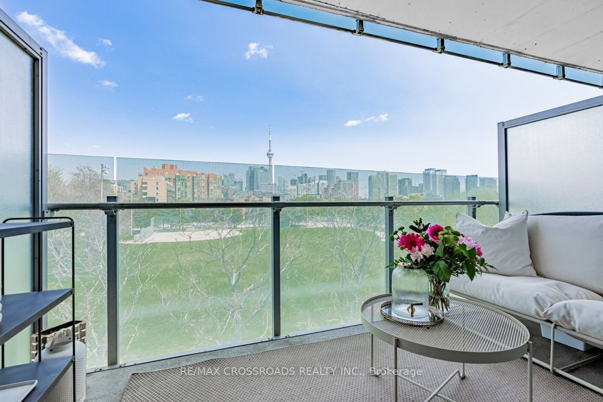 25 Stafford St, unit 413 for sale - image #11