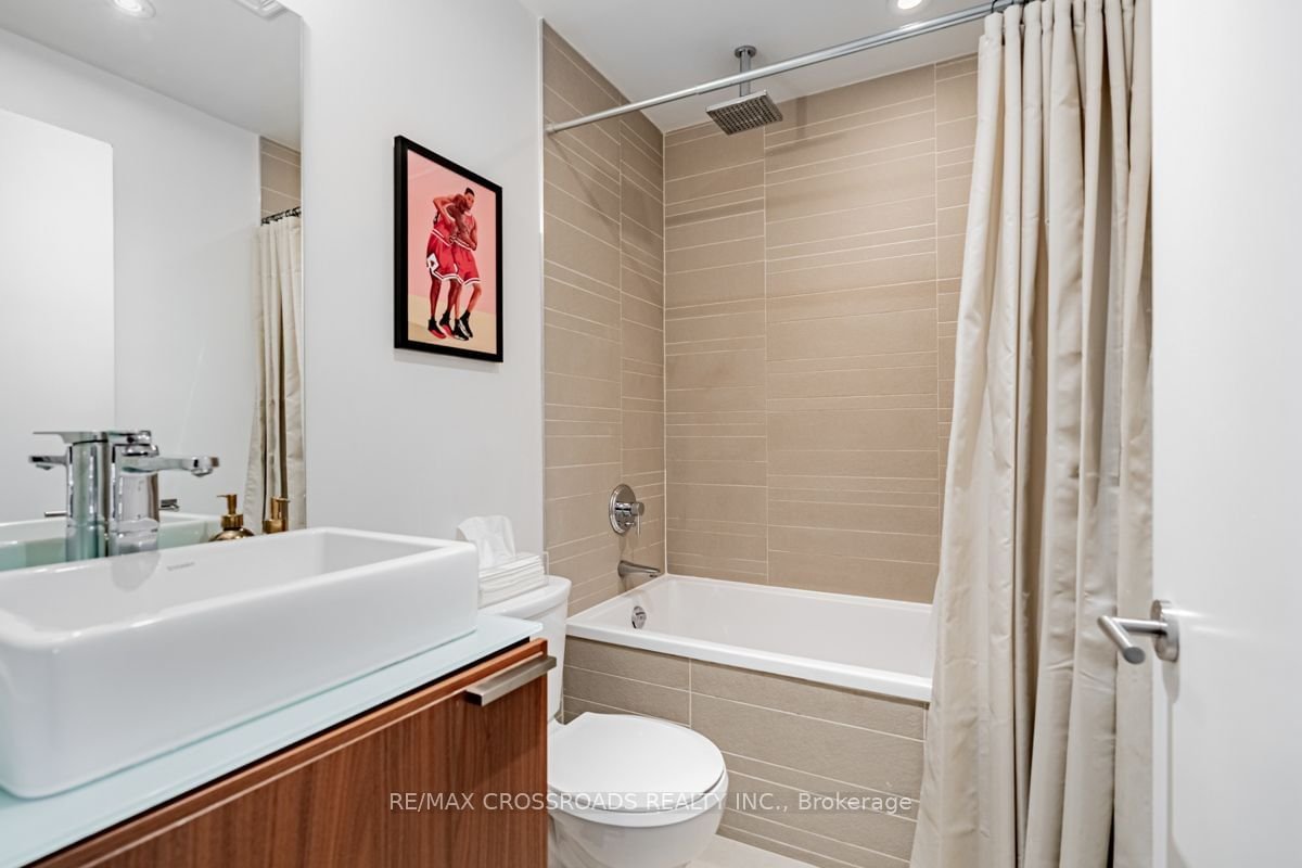 25 Stafford St, unit 413 for sale - image #9