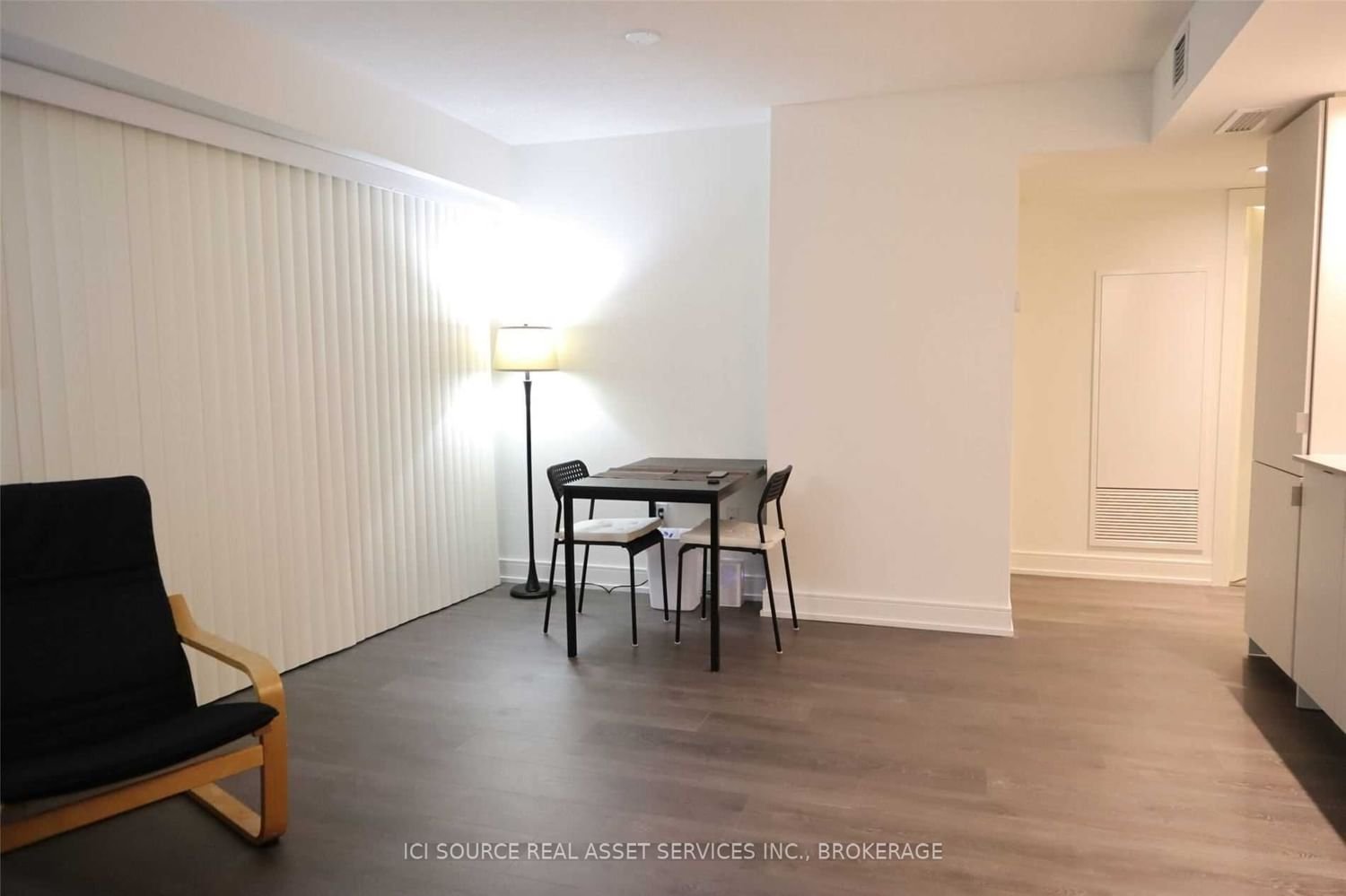 89 Mcgill St, unit 1411 for rent - image #6