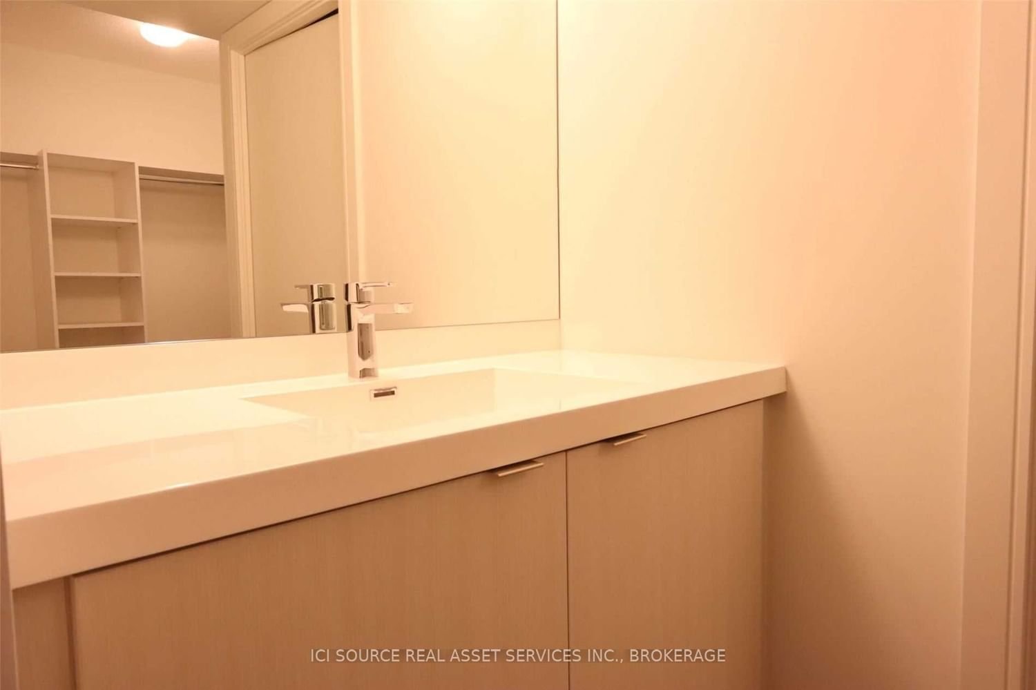 89 Mcgill St, unit 1411 for rent - image #9