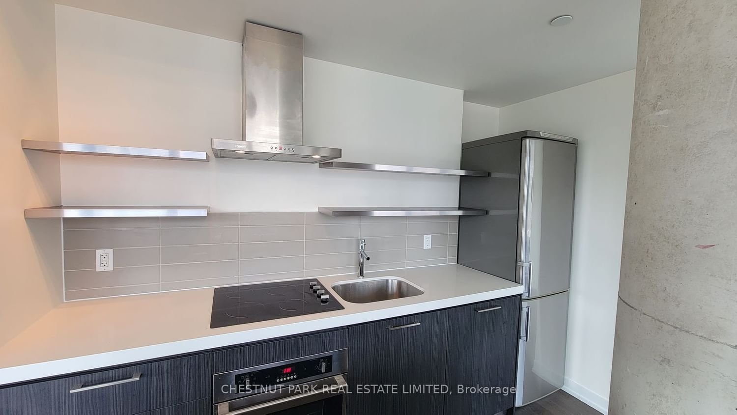 560 King St W, unit 612 for rent - image #8