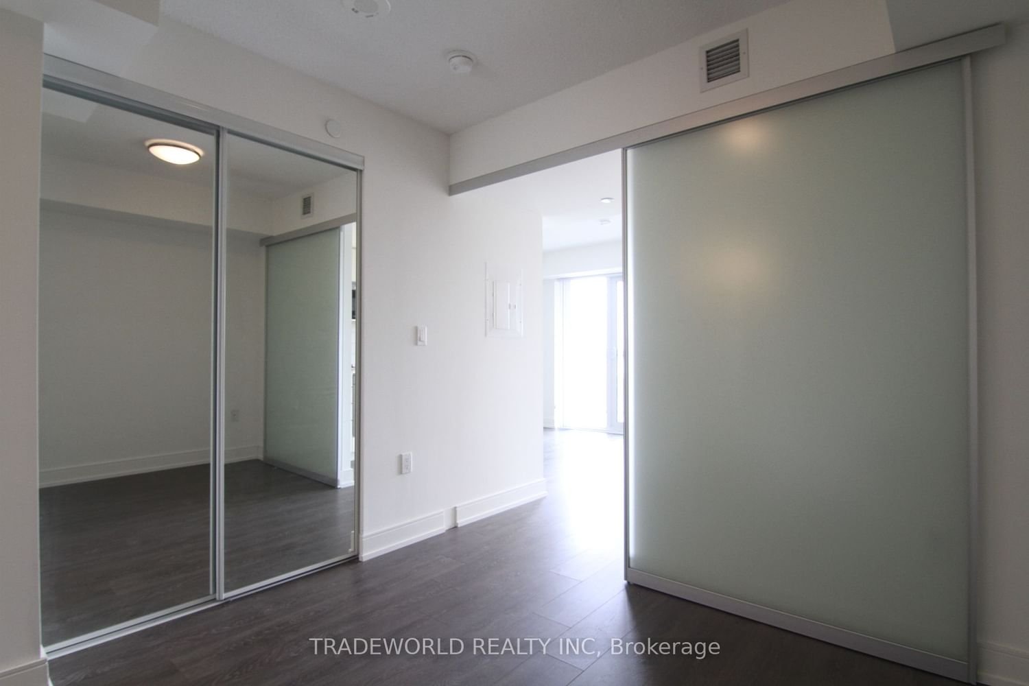 89 Mcgill St, unit 1206 for rent - image #14