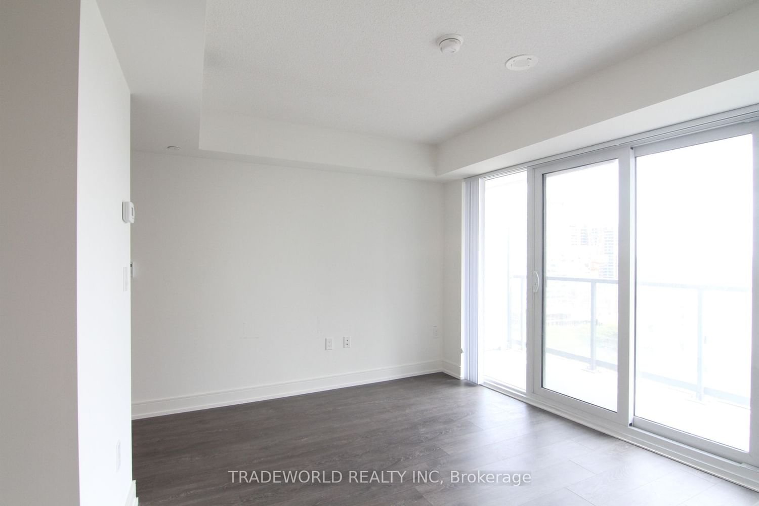 89 Mcgill St, unit 1206 for rent - image #3