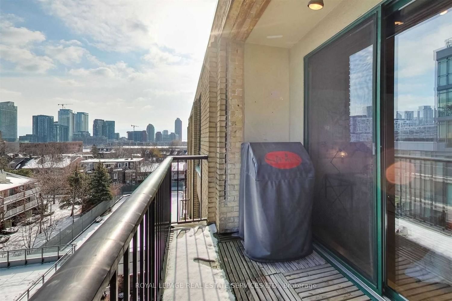 781 King St W, unit 608 for rent - image #17