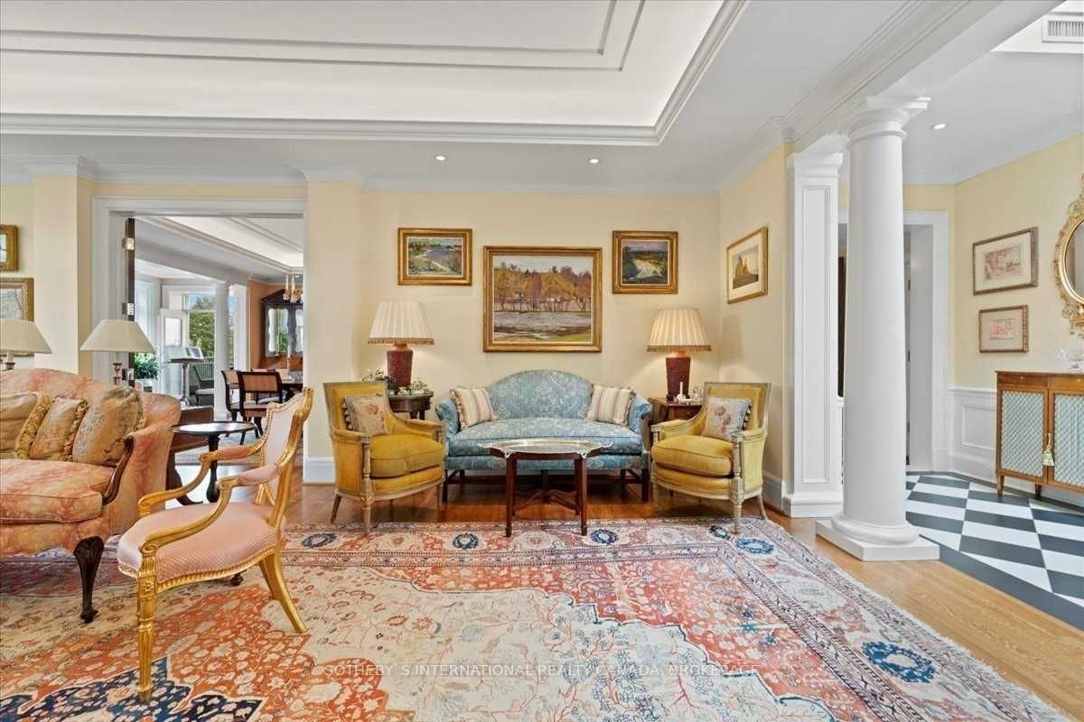 21 Shaftesbury Ave, unit Ph 501 for sale - image #4