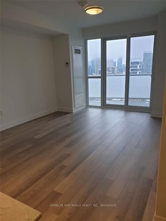 77 Mutual St, unit 3208 for rent - image #6