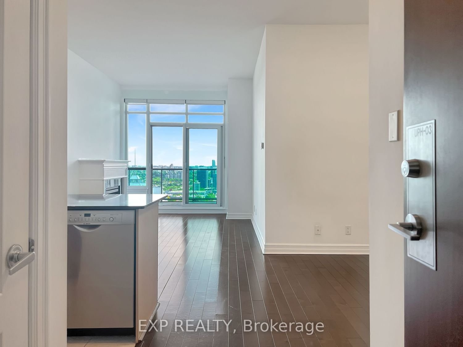 17 Barberry Pl, unit Uph 03 for rent - image #2