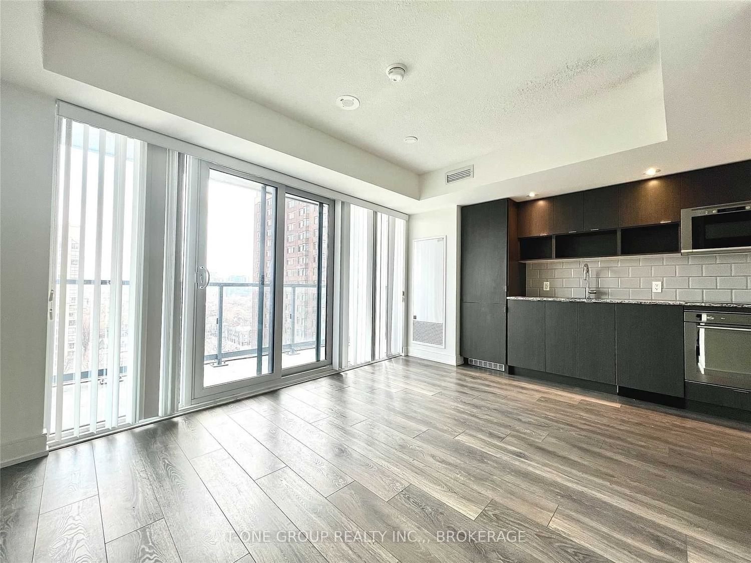89 Mcgill St, unit 1106 for rent - image #12