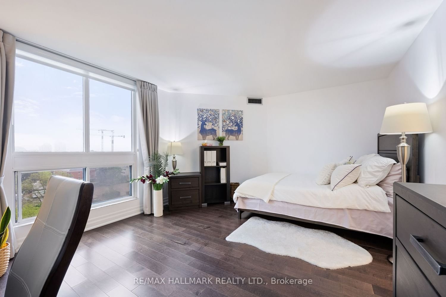 10 Kenneth Ave, unit 1004 for sale - image #8