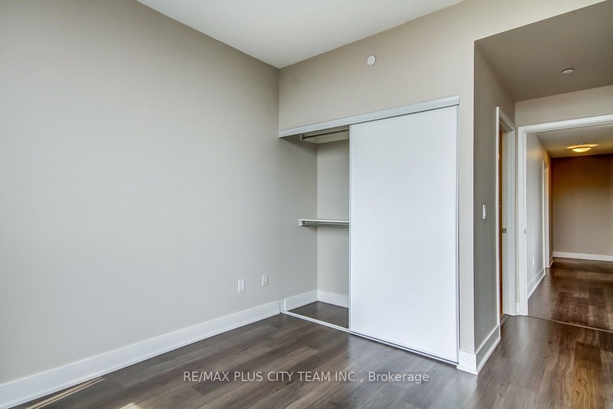 88 Sheppard Ave E, unit 1702 for rent - image #9