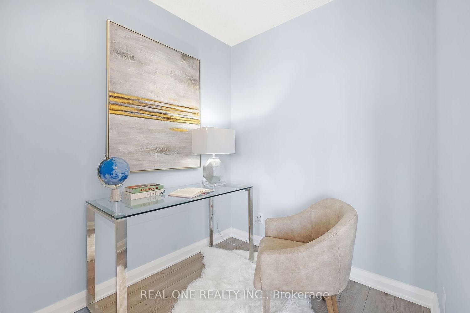 155 Yorkville Ave, unit 2507 for sale