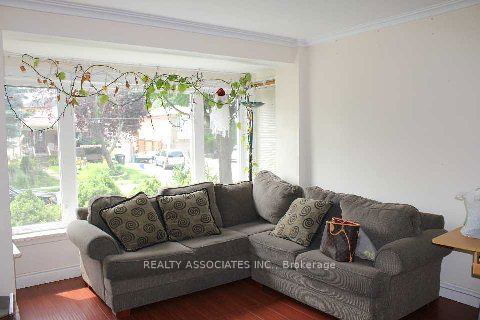 58 Danby Ave for rent  - image #2